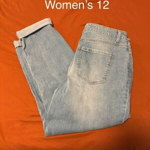 Women's Light Blue Jeans